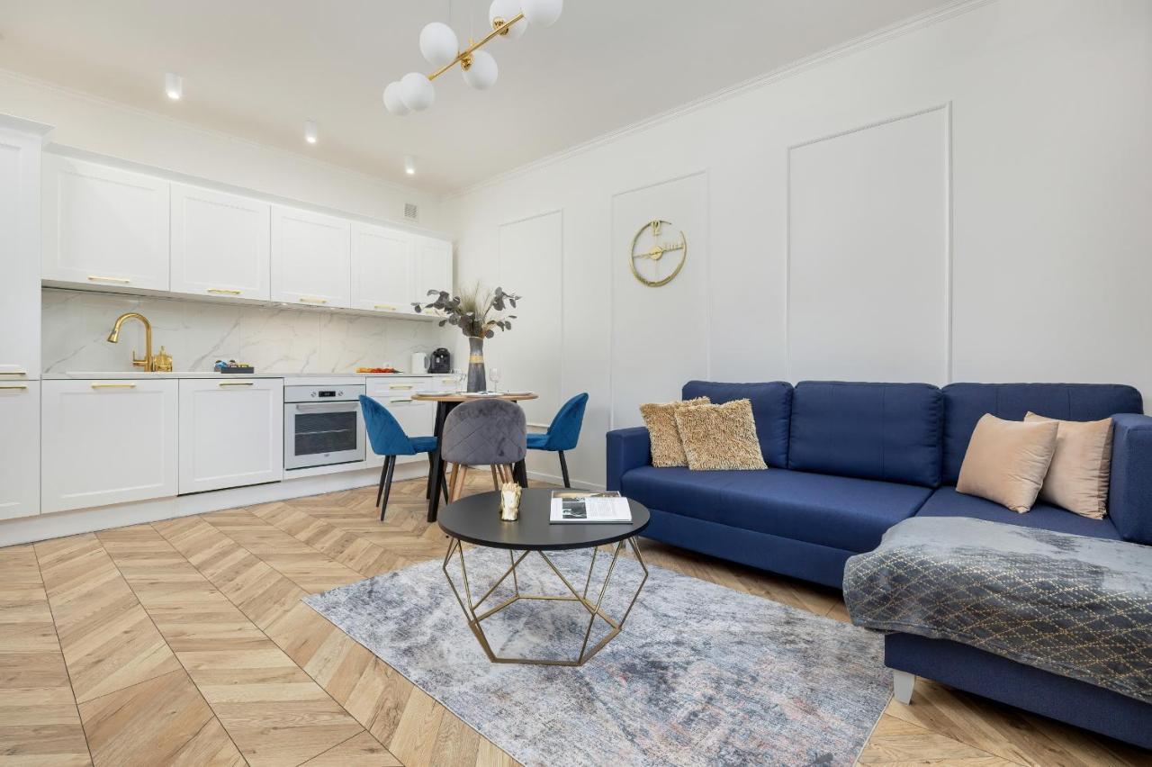 Beautiful One Bedroom Apartment Zamkowa By Rent Like Home Danzica Esterno foto